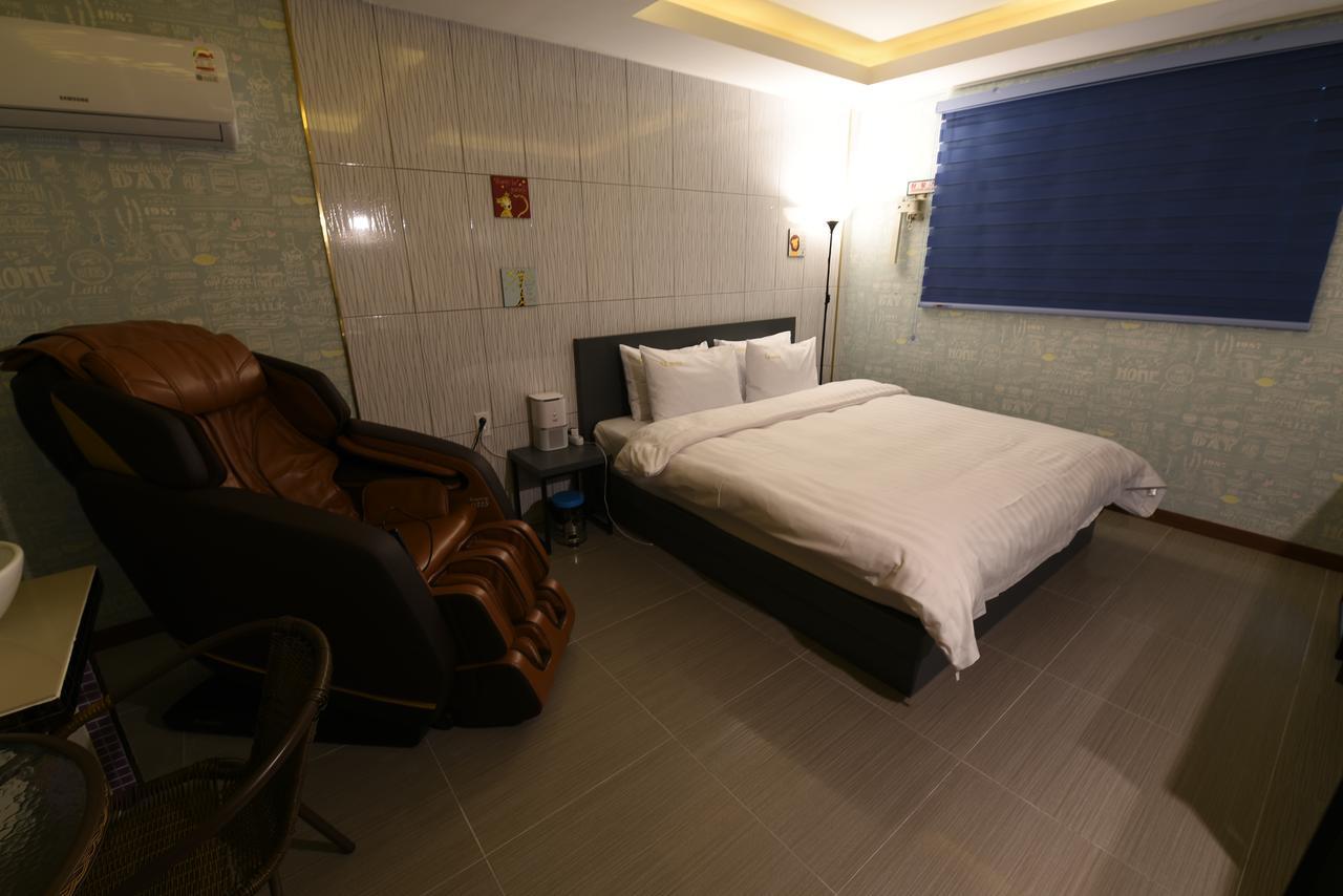 Jecheon Q Motel Екстер'єр фото