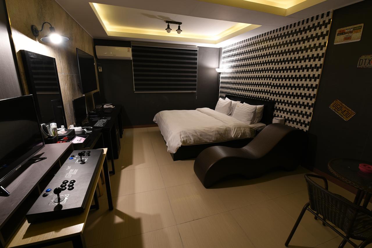 Jecheon Q Motel Екстер'єр фото