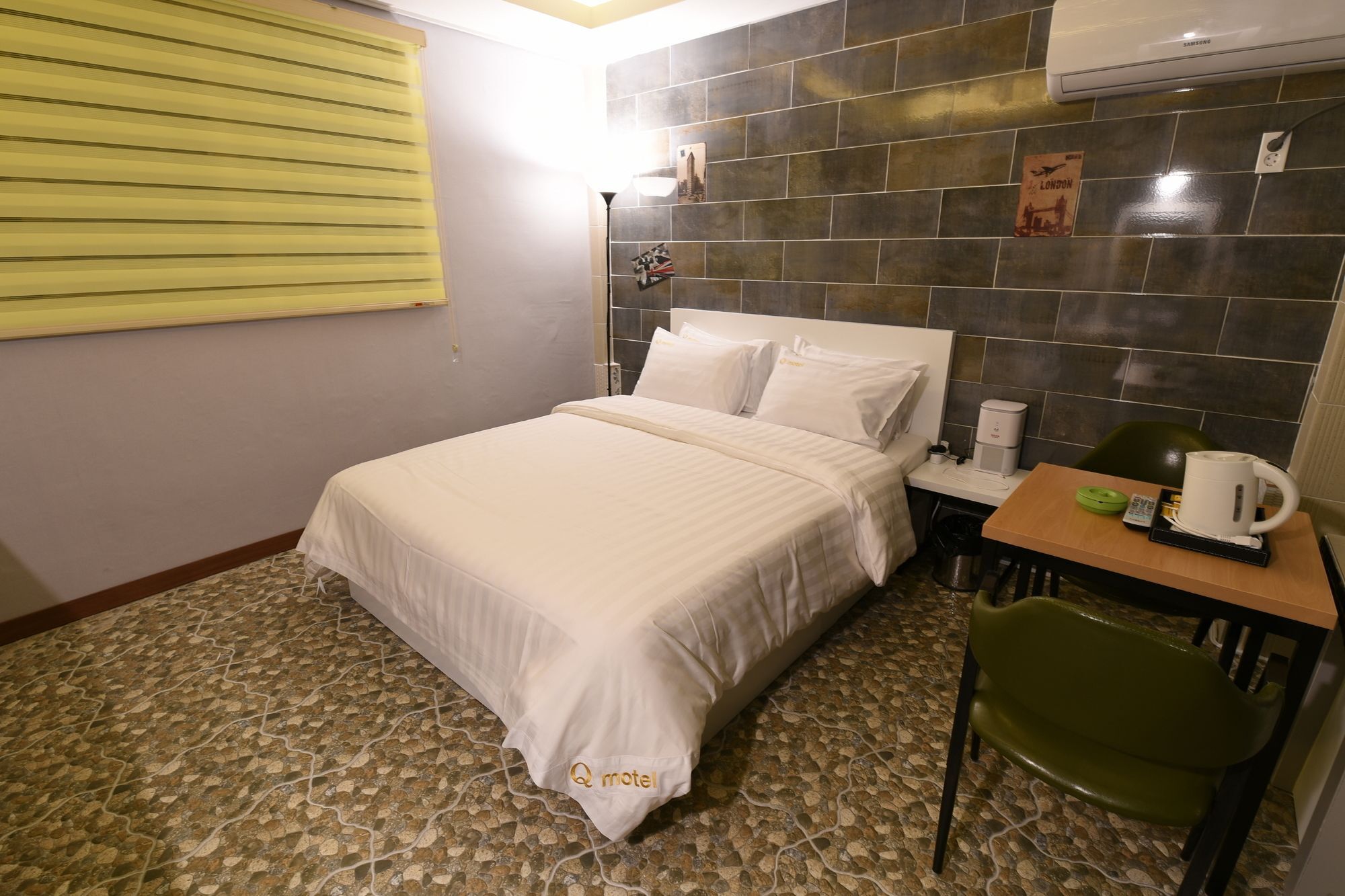 Jecheon Q Motel Екстер'єр фото